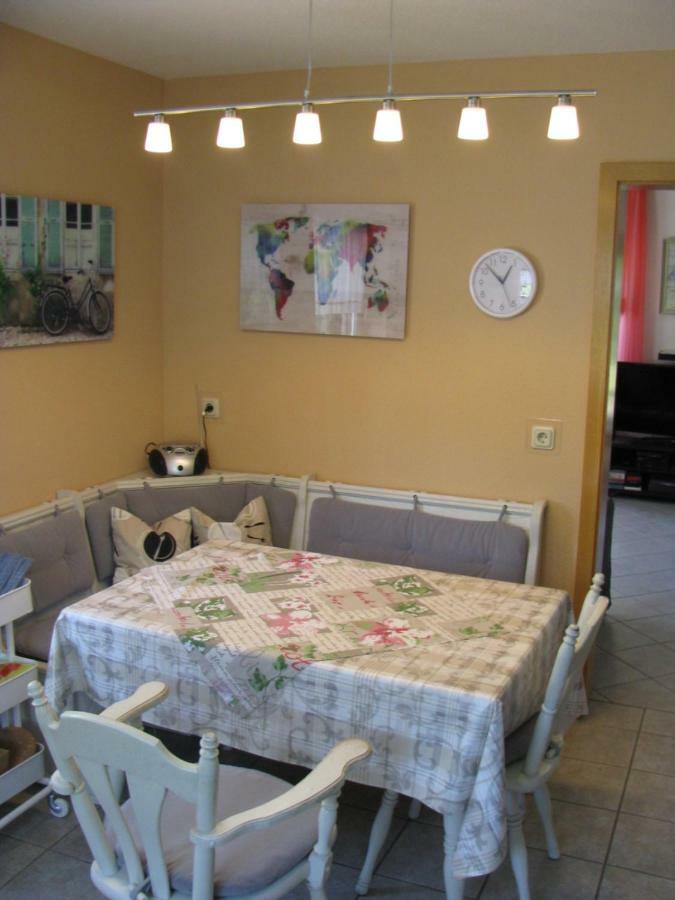 Ferienwohnung Herbsleben Ngoại thất bức ảnh