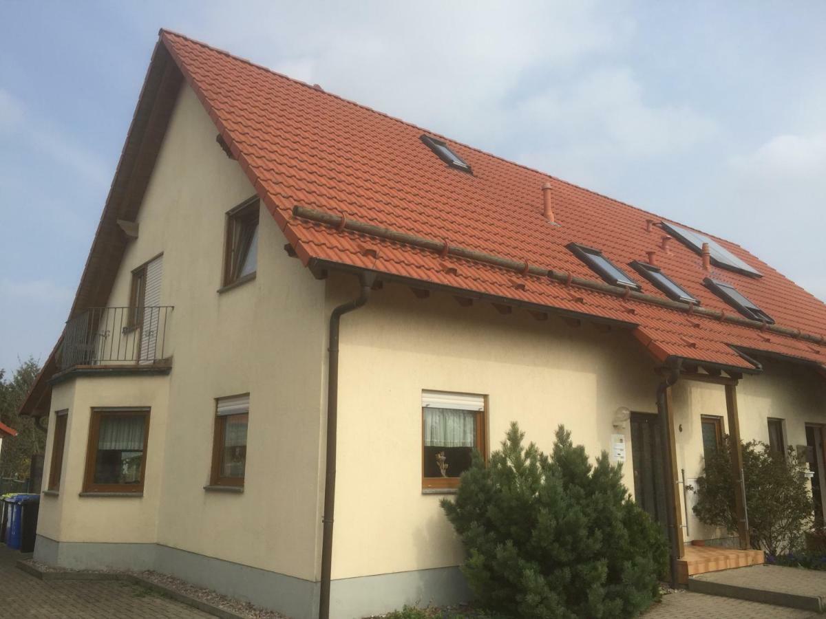 Ferienwohnung Herbsleben Ngoại thất bức ảnh